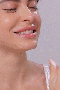 Kit Pele Jovem e Limpa + Bolsa-Necessáire